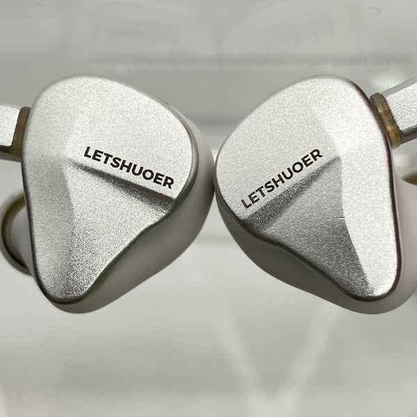 【中古】Cadenza 4【日本橋】