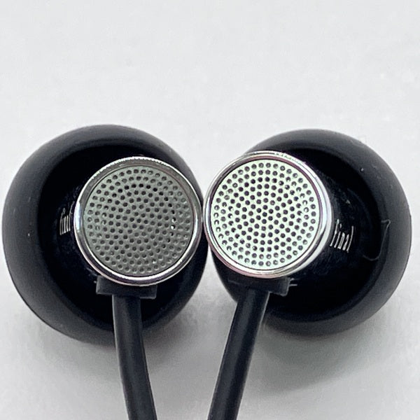 【中古】E3000 【FI-E3DSS】【秋葉原】