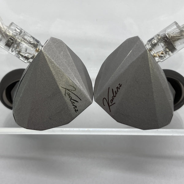 【中古】Kadenz【秋葉原】