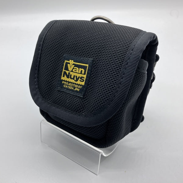 【中古】複数のイヤフォンを同時にふわっと収納出来るイヤフォンケース （バリスティックナイロン製：ブラック）【VD596-00】