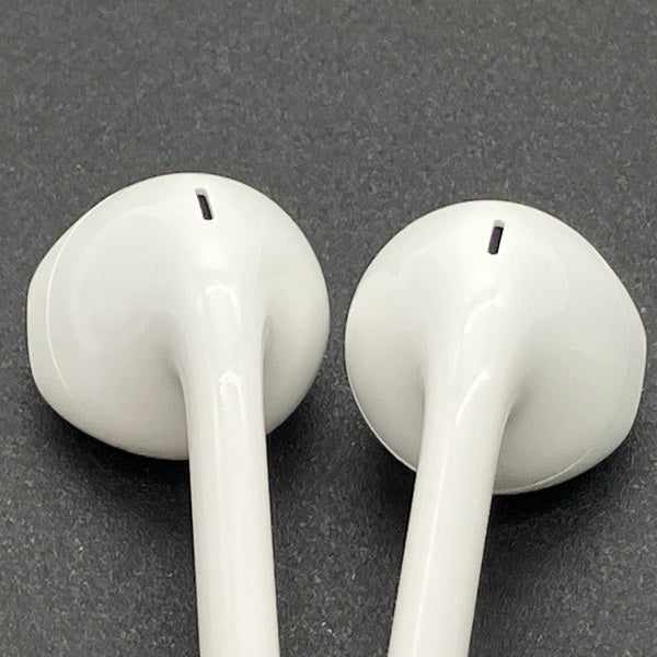 【中古】EarPods with Lightning Connector【秋葉原】