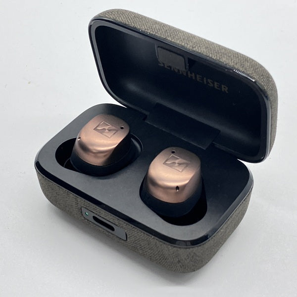 【中古】MOMENTUM True Wireless 4 ブラックコッパ―（Amazon限定カラー）【秋葉原】