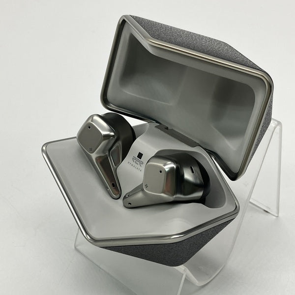 【中古】Svanar Wireless【日本橋】
