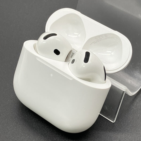【中古】AirPods 4 MXP93J/A（アクティブノイズキャンセリング搭載）【日本橋】