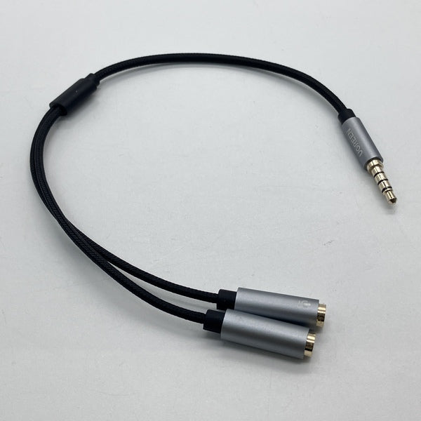 【中古】UGREEN 3.5mm ヘッドホン+マイク 変換ケーブル【秋葉原】