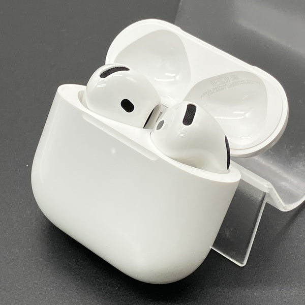 【中古】AirPods 4 MXP93J/A（アクティブノイズキャンセリング搭載）【日本橋】