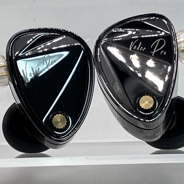 【中古】KZ Vader Pro【秋葉原】