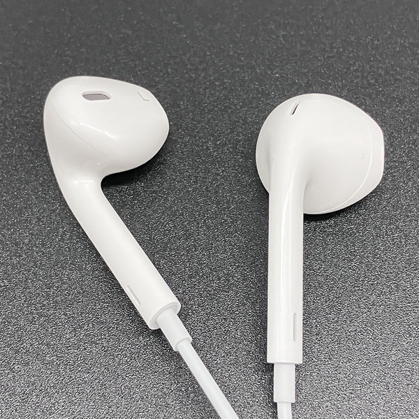 【中古】EarPods with Lightning Connector【名古屋】