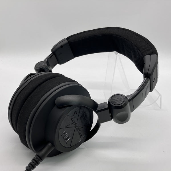 【中古】Signature PURE BLACK 【ULT-SIG-PURE-BLK】【秋葉原】