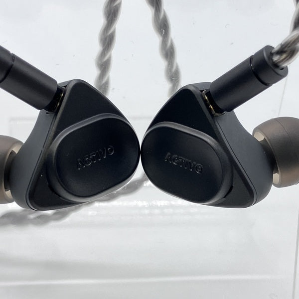 【中古】VOLCANO Black 【IRV-ACTIVO-VOLCANO-BK】【秋葉原】