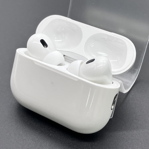 【中古】MagSafe充電ケース(USB-C)付きAirPods Pro(第2世代) MTJV3JA【秋葉原】