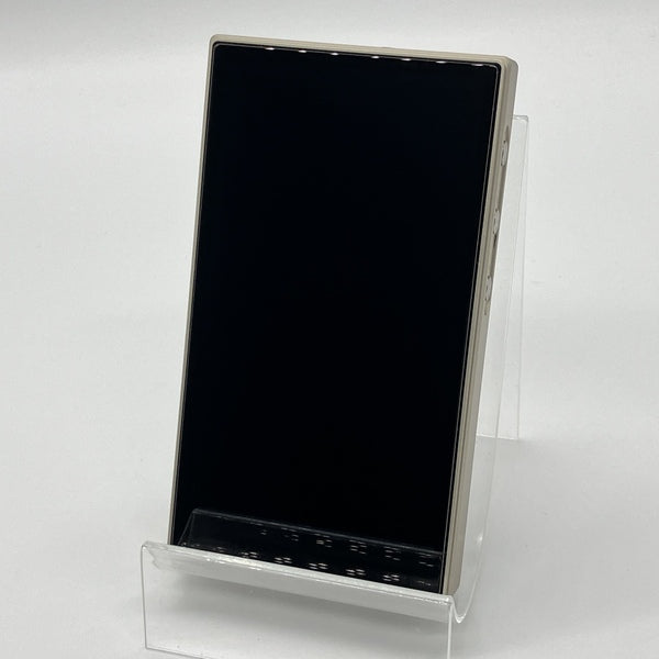 【中古】M21 Titanium Gold 【FIO-M21-G】【秋葉原】