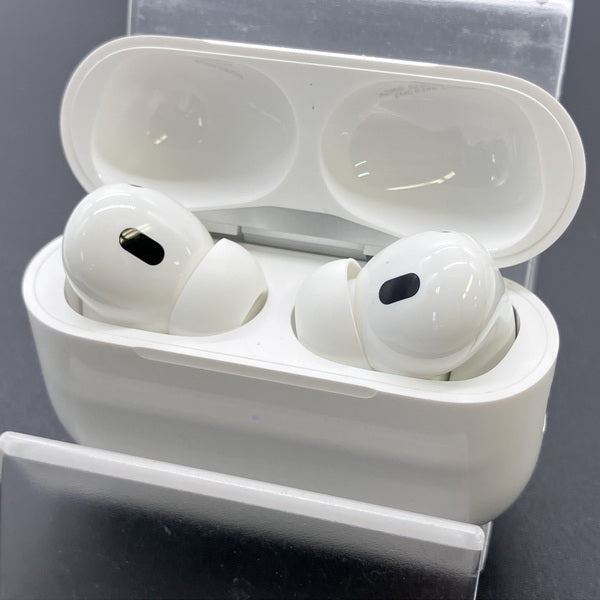 【中古】MagSafe充電ケース(USB-C)付きAirPods Pro(第2世代) MTJV3JA【日本橋】