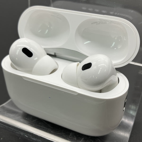 【中古】MagSafe充電ケース(USB-C)付きAirPods Pro(第2世代) MTJV3JA【秋葉原】