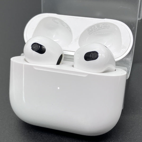 【中古】Airpods MME73J/A 3rd Generation【秋葉原】