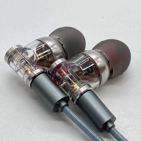 【中古】Janus【日本橋】
