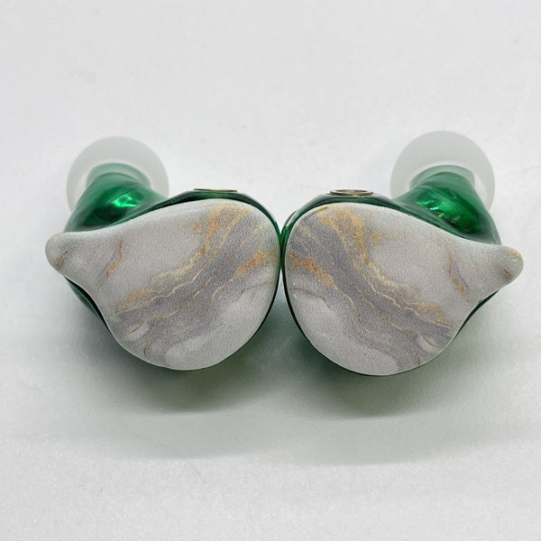 【中古】Duo【日本橋】