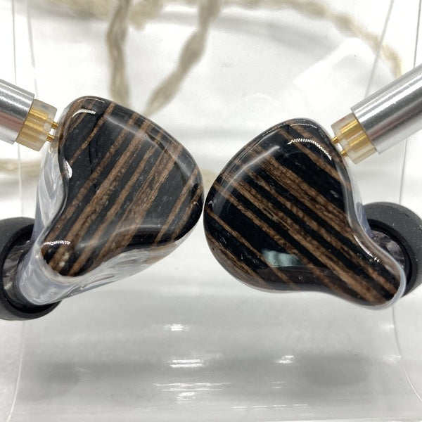 【中古】【展示機】AXIS(ユニバーサルモデル)【秋葉原】