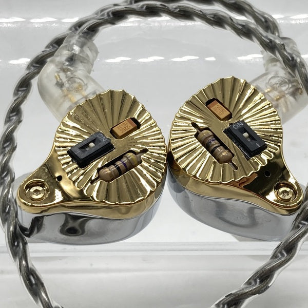 【中古】CROWN ゴールド&シルバー【秋葉原】