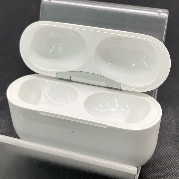 【中古】AirPods Pro 充電ケース(MagSafe)【秋葉原】