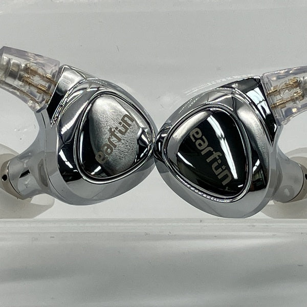 【中古】EarFun EH100【秋葉原】
