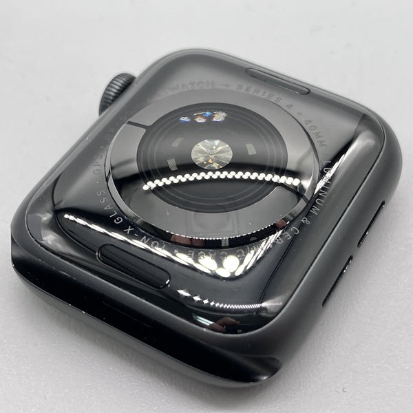 【中古】Apple Watch Series4 （40mm GPS）アルミニウム スペースグレイ【秋葉原】