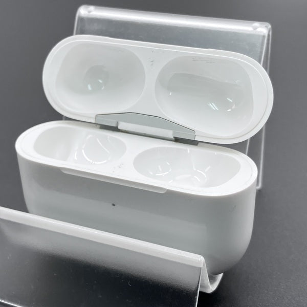 【中古】AirPods Pro 充電ケース (海外モデル)【日本橋】