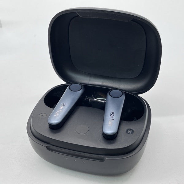 【中古】EarFun Air Pro 3 ブラック【日本橋】