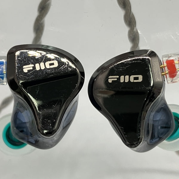 【中古】JH5 Black 【FIO-IEM-JH5-B】【日本橋】