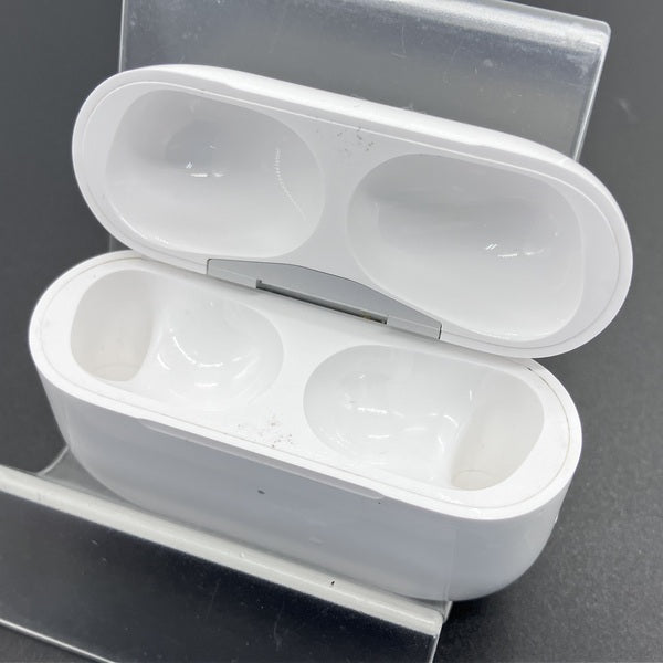 【中古】AirPods Pro (第2世代) 充電ケース (Lightning)【日本橋】