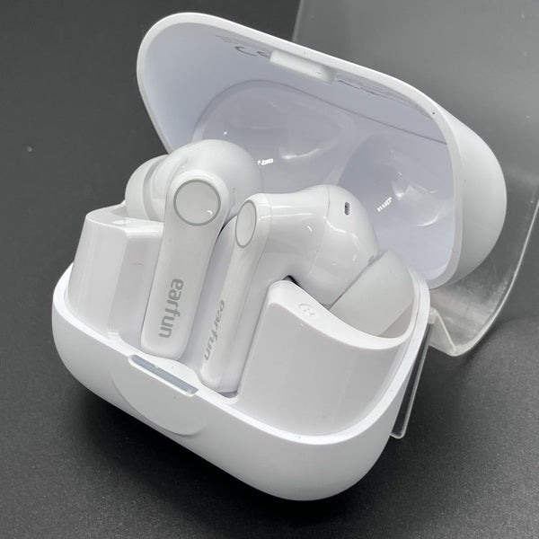 【中古】Air Pro 4+  White【名古屋】