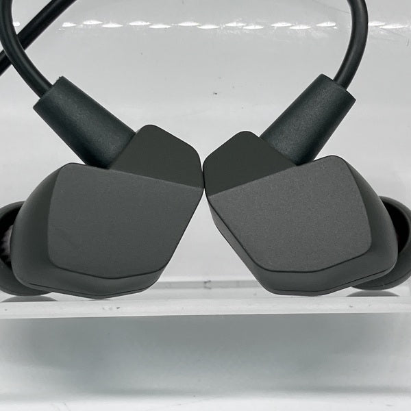 【中古】VR2000 for Gaming 【FI-VR2DPLDO】【日本橋】