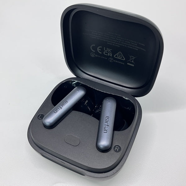 【中古】Air Pro 4i Black【日本橋】