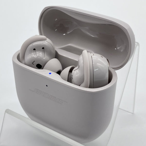 【中古】QuietComfort Ultra Earbuds White Smoke【秋葉原】