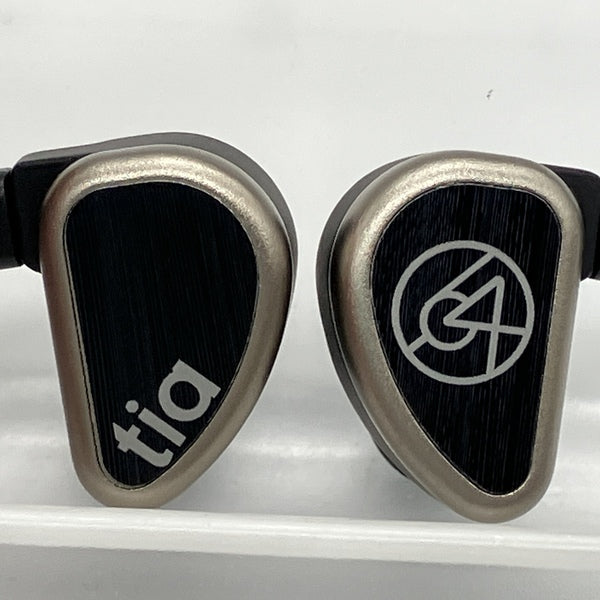 【中古】tia Tri  【64A-0397】【日本橋】