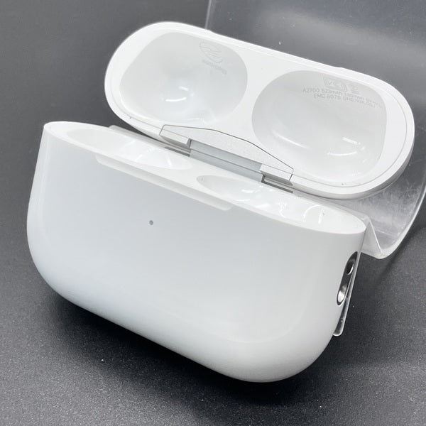 【中古】AirPods Pro (第2世代) 充電ケース (Lightning)【日本橋】