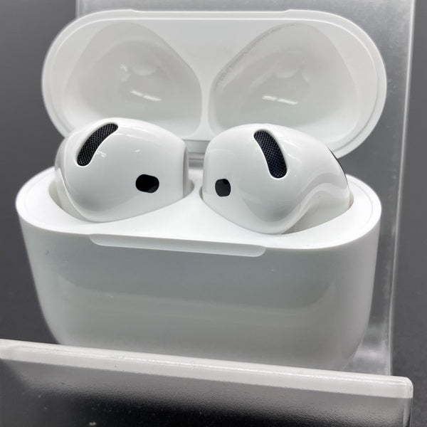 【中古】AirPods 4 MXP63J/A【日本橋】