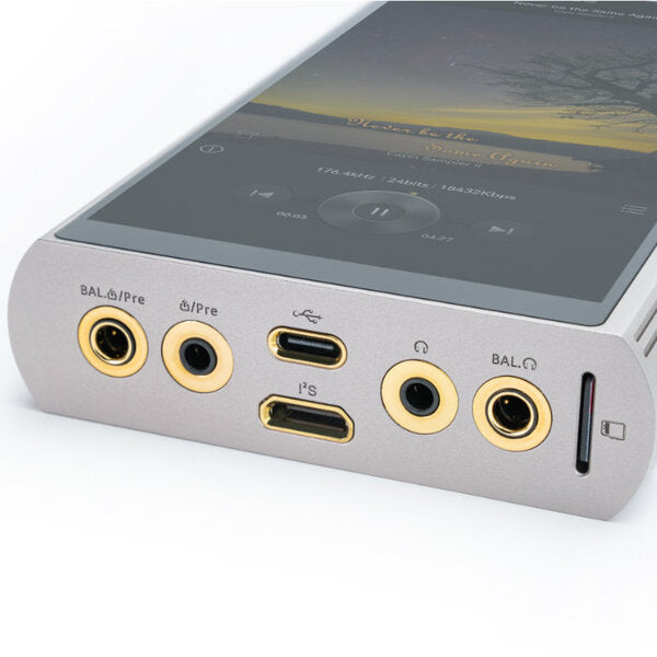 N8iii