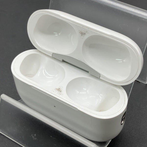 【中古】AirPods Pro (第2世代) 充電ケース (Lightning)【秋葉原】