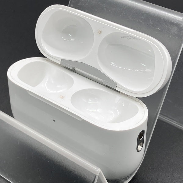 【中古】AirPods Pro (第2世代) MagSafe充電ケース(USB-C)【日本橋】