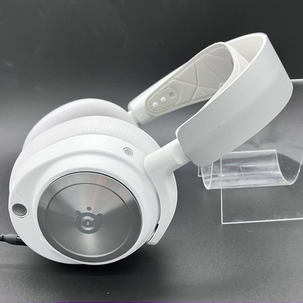 【中古】Arctis Nova Pro Wireless White 【61524J】【日本橋】