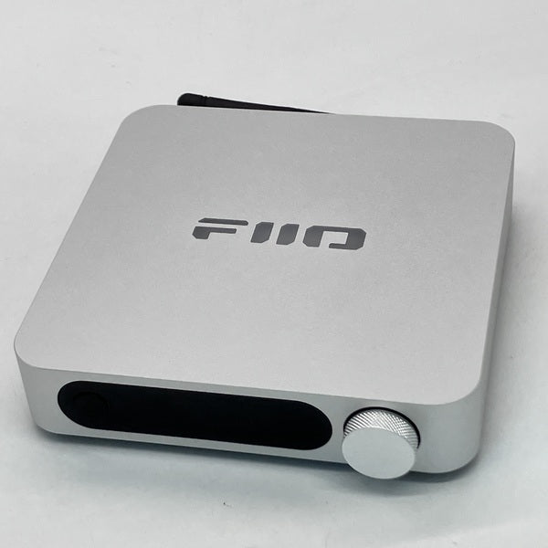 【中古】SR11 Silver 【FIO-SR11-S】【秋葉原】