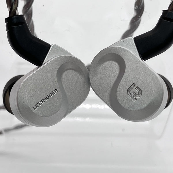 【中古】S08 Silver【秋葉原】