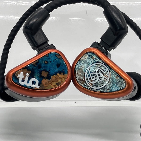 【中古】tia Fourté  【64A-0380】【秋葉原】