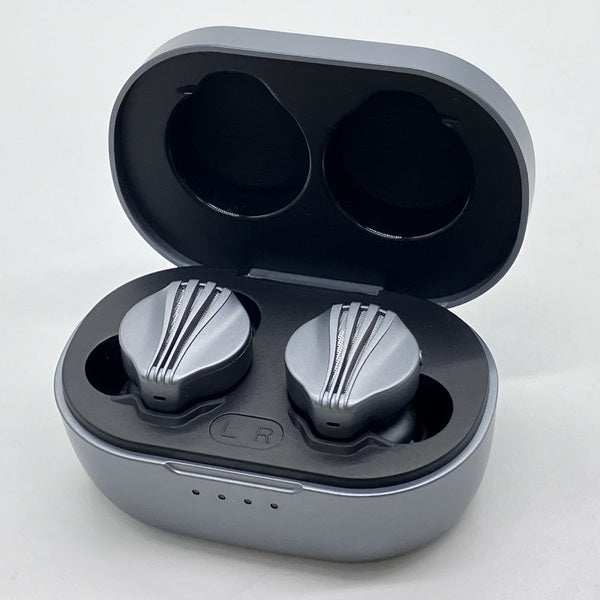 【中古】FW3 Dark Gray 【FIO-FW3-DG】【秋葉原】