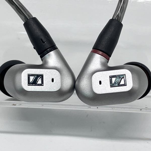 【中古】IE 200 Silver Edition【日本橋】