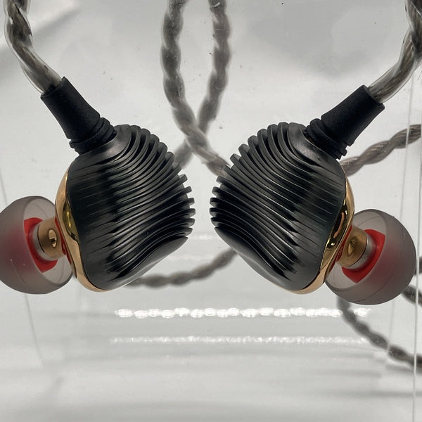 【中古】ME600【秋葉原】