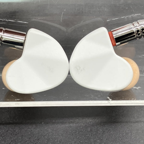 【中古】Rinko White 日本向け4.4mmバランスプラグ仕様【秋葉原】
