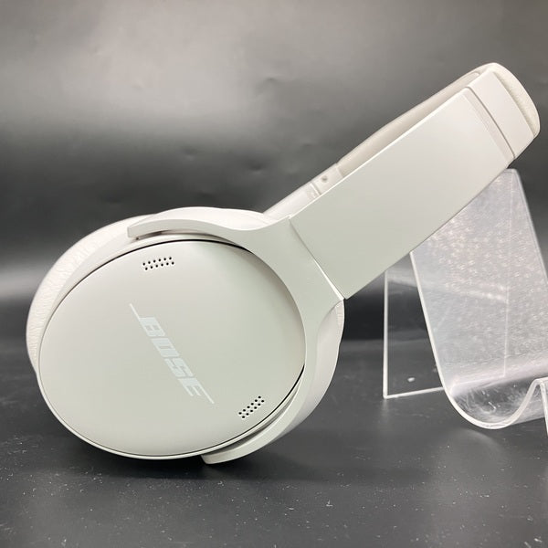 【中古】QuietComfort Headphones White Smoke【秋葉原】
