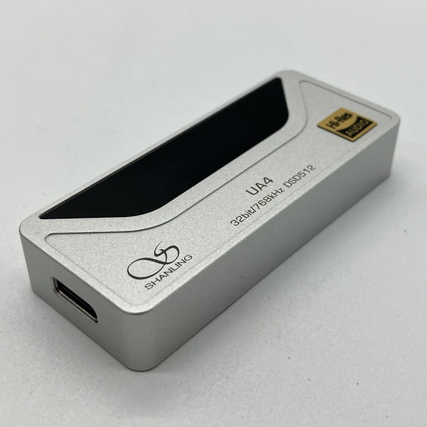 【中古】UA4 シルバー【秋葉原】